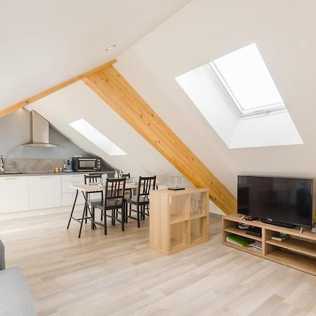 Appartement Entier - Toile Tendue - Wifi Pontarlier Exterior foto